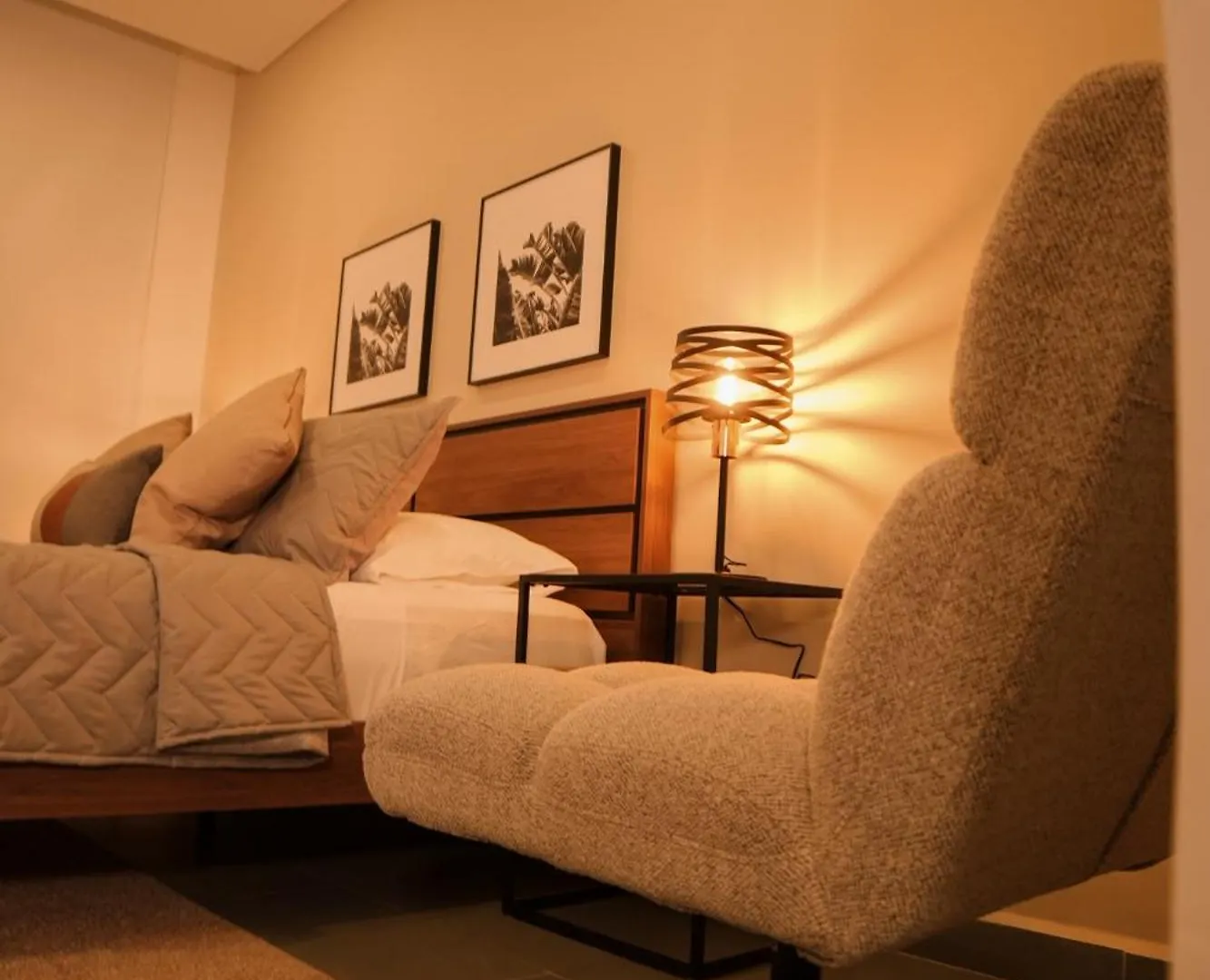 Loft Moderno Cerca Del Tesoro By Hoost Apartment Medellin Colombia
