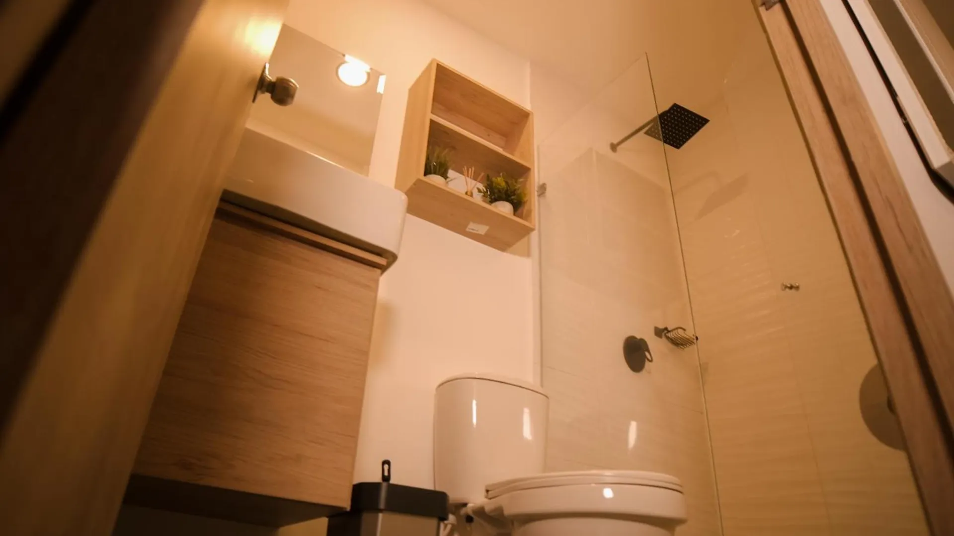 Loft Moderno Cerca Del Tesoro By Hoost Apartment Medellin Colombia